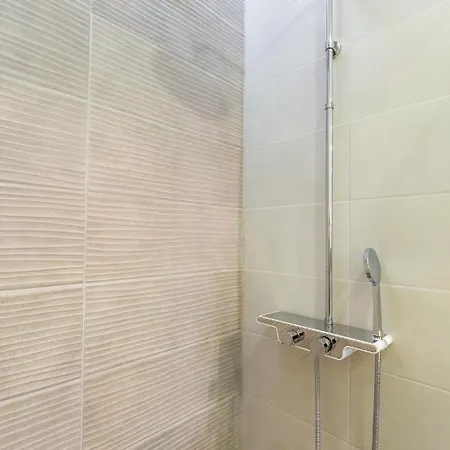 Apartamento Contemporary Desgined