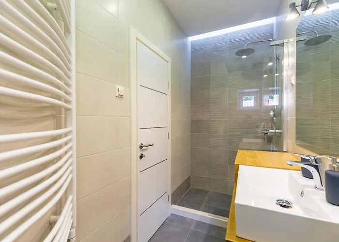 アパート Contemporary Desgined ドゥブロブニク