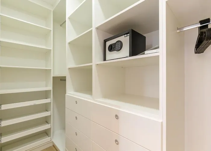 Contemporary Desgined ドゥブロブニク